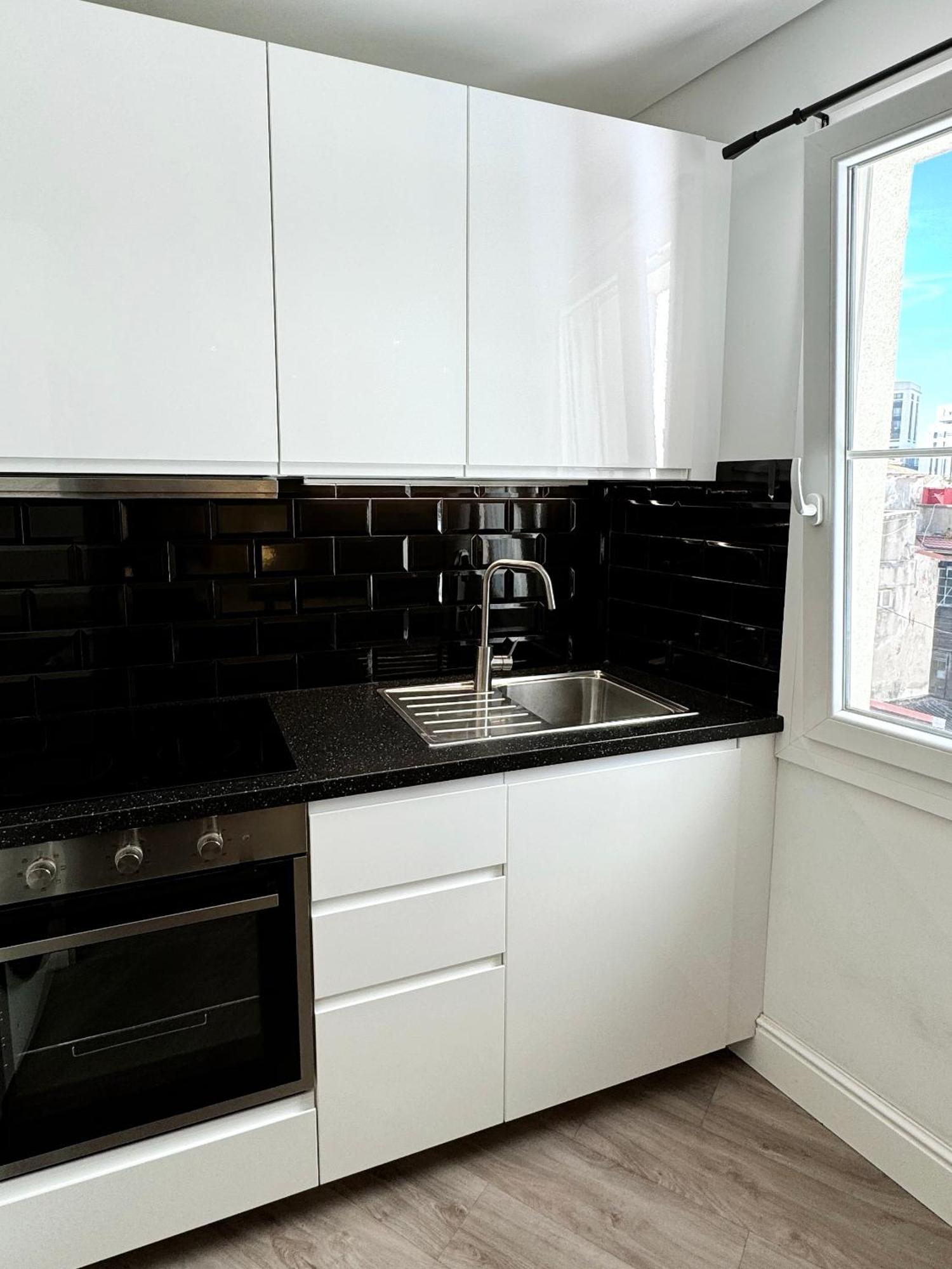Delightful City Centre Studio Clarendon Apartment - Grand Central House Gibraltar Exterior photo